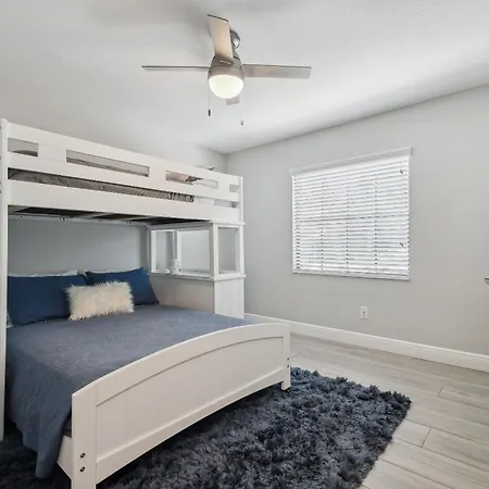 Lake House Westchase Area. Heated Pool Waterfront! Tampa Exterior foto