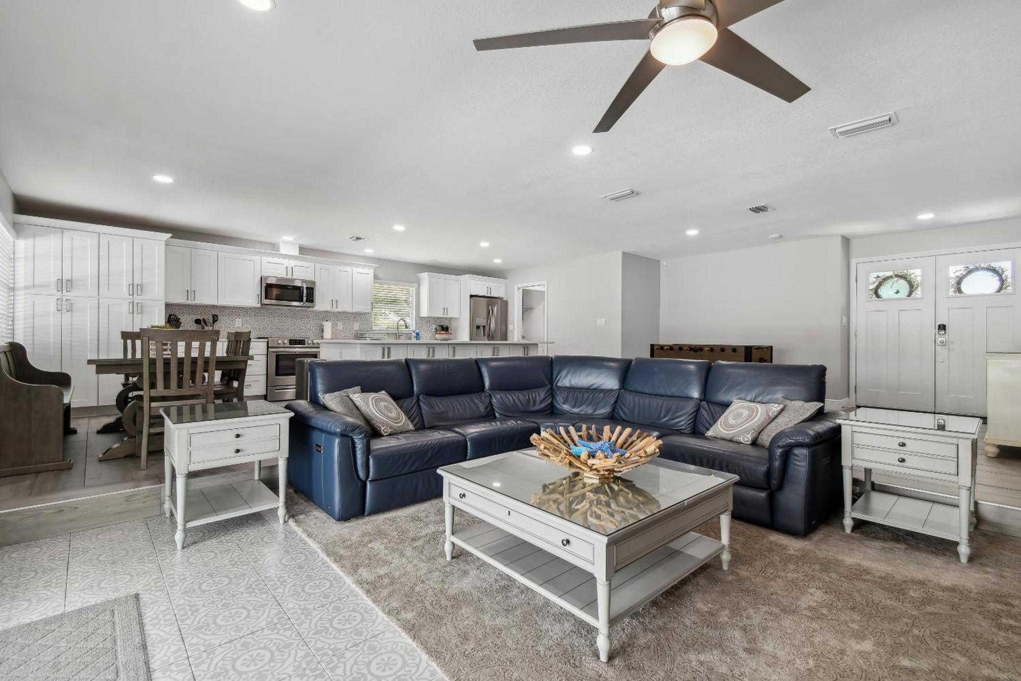 Сasa de vacaciones House Westchase Area. Heated Pool Waterfront! Tampa