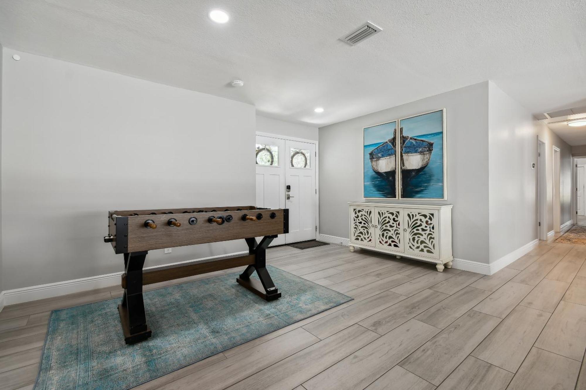 Сasa de vacaciones House Westchase Area. Heated Pool Waterfront!